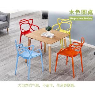 出租屋餐桌椅组合家用小户型简约白色实木饭桌子伊姆斯洽谈书桌椅