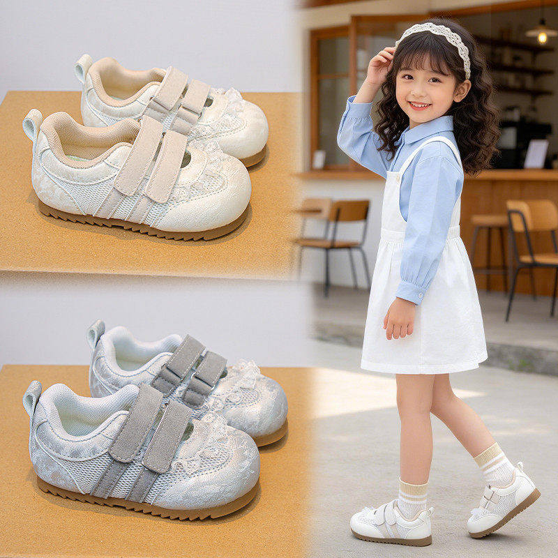 真皮女童运动鞋2026新款透气防滑德训鞋软底舒适小白鞋百搭休闲鞋