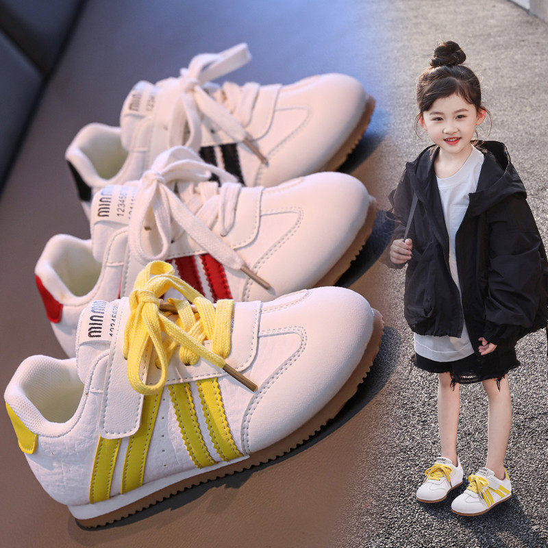 真皮儿童运动鞋2026新款春秋时尚德训鞋透气防滑阿甘鞋百搭休闲鞋