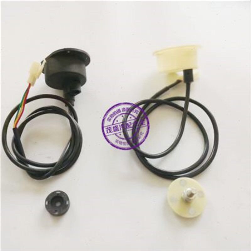 适配御捷电动汽车配件御捷GDG4Q5S乐唯V5里程表传V感器车速感应器