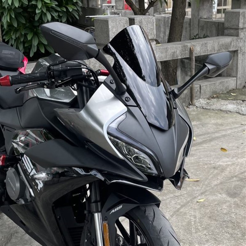 适用春风202g3款 250SR MY23 改装下唇定风翼鸟嘴导流罩 定风翼