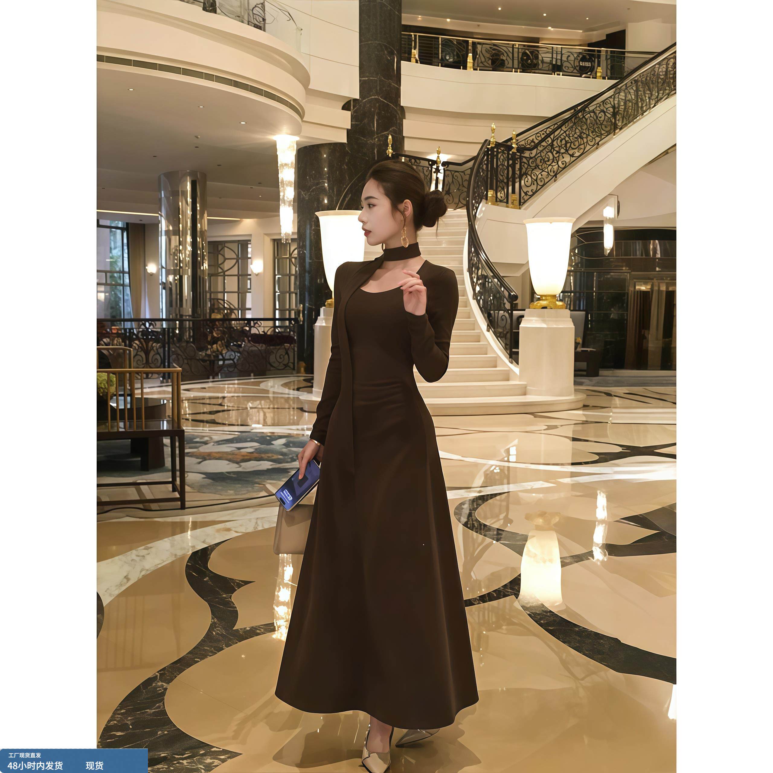 性感御姐风气质圆领针织连衣裙女秋季新款时髦洋气内搭A字长裙子