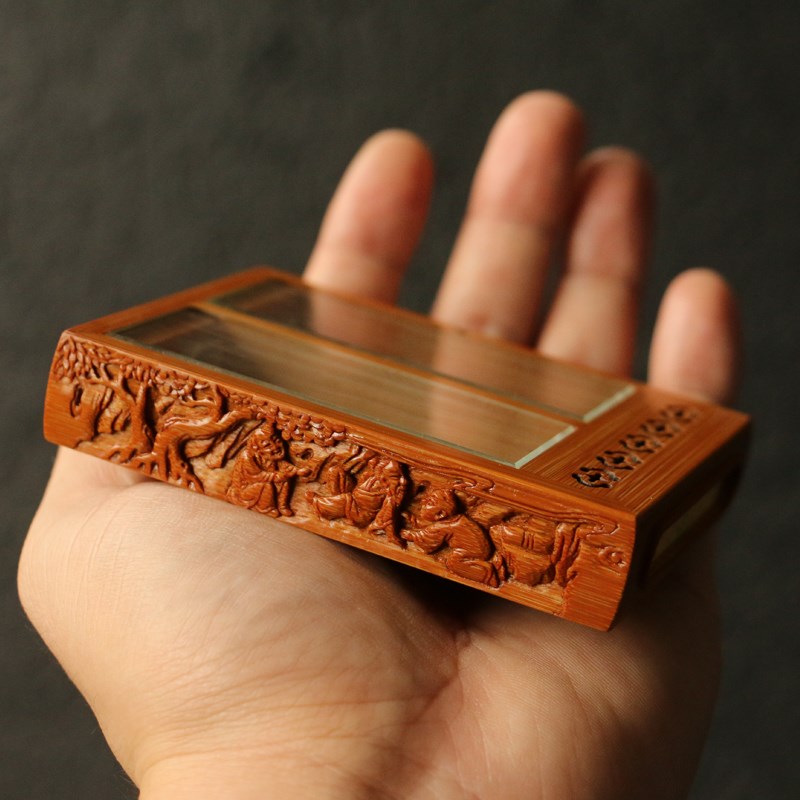 【双室黄蛉盒】j几十年老玉竹名家如意斋本工王代波浮雕竹雕虫具