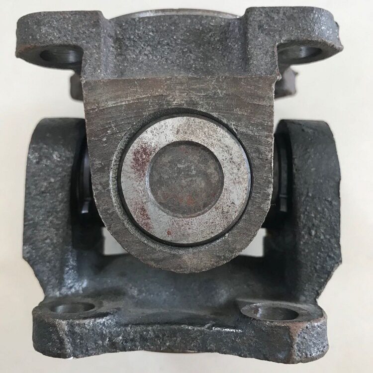 95瓷50瓷瓷转轴 万向联轴器 十字节轴承万向节连接件祥发电除配件