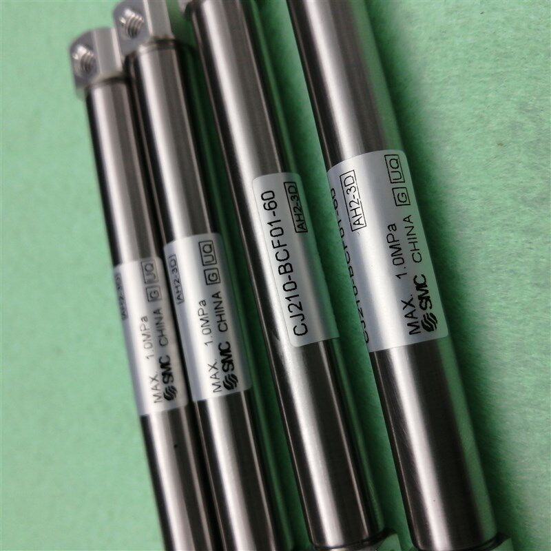 SMC杆不转气缸CDM2RKA32/40t/20-30-50-75-100-125-150-175-200Z