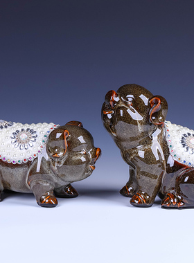 新品景德镇陶瓷器生肖猪摆件可爱中式客厅博古架S酒柜装饰工艺品