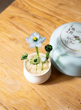 蓝莲花琉璃玻璃纯手工家居装饰书桌摆件小众淄博琉璃荷花琉璃摆件
