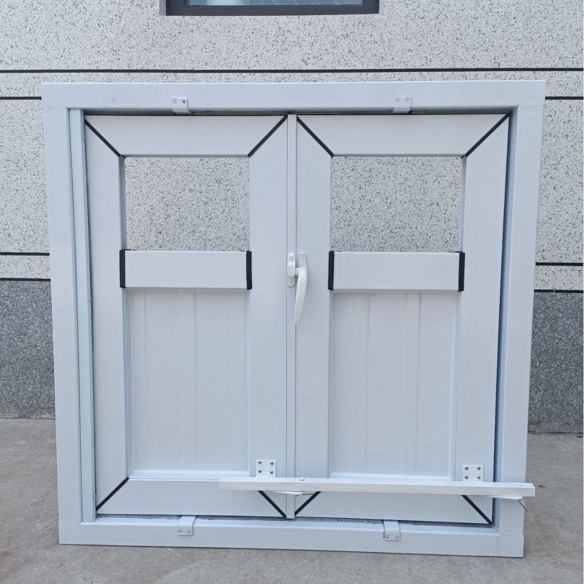 彩钢窗彩板门窗90.70.60系列立转窗彩色涂层钢板门窗彩钢中悬窗,电子元器件市场,电线扎带/束线带,淘宝优惠券,粉丝福利购,淘宝优惠卷