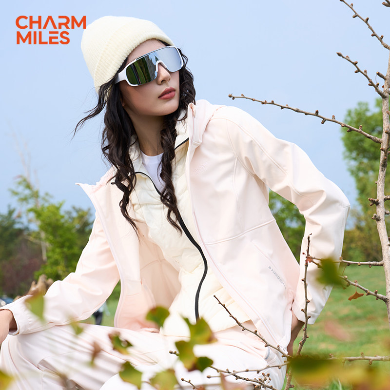 冲锋衣CharmMiles防风秋冬季女