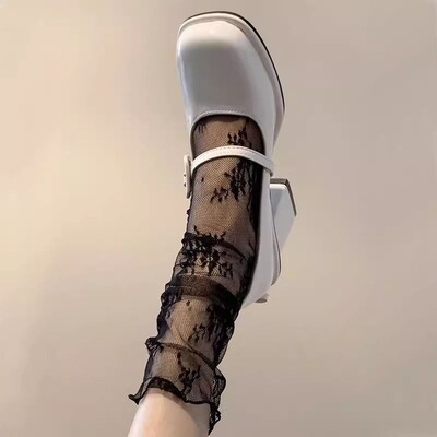 春夏日系jk涤纶蕾丝花卉袜子女超薄款透气短中筒网纱堆堆袜子女