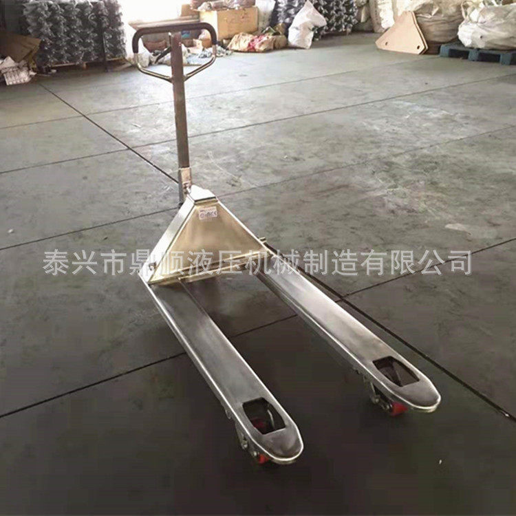 厂家直供食品冷库3T304不锈钢手动搬运车 防酸防腐蚀冷库手动叉车