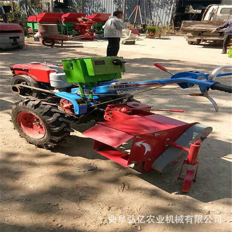 小型单侧葡萄埋藤机 蓝莓半夏根部保暖覆土机 蔬菜大葱开沟培土机
