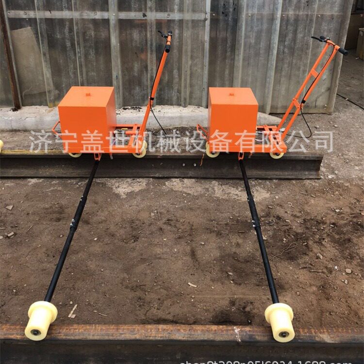双侧轨枕站栓自动涂油器