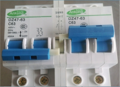 互锁型家用手动型转换双电源开关DZ47/1P 2P 3P 4P 63 80 100A