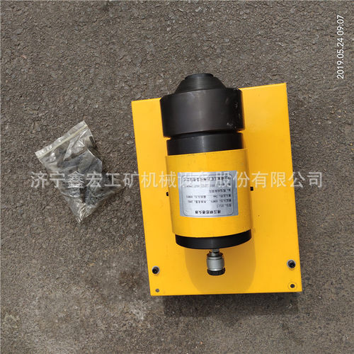 建筑用液压锁紧开锚一体墩头器