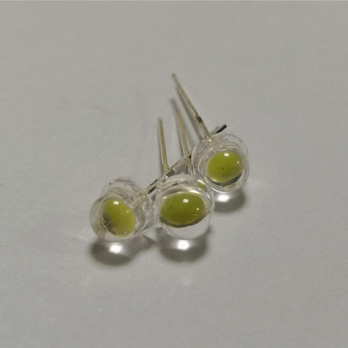 厂家直销5MM草帽白光LED灯珠低光衰F4.8草帽直插白灯高亮7-8LM