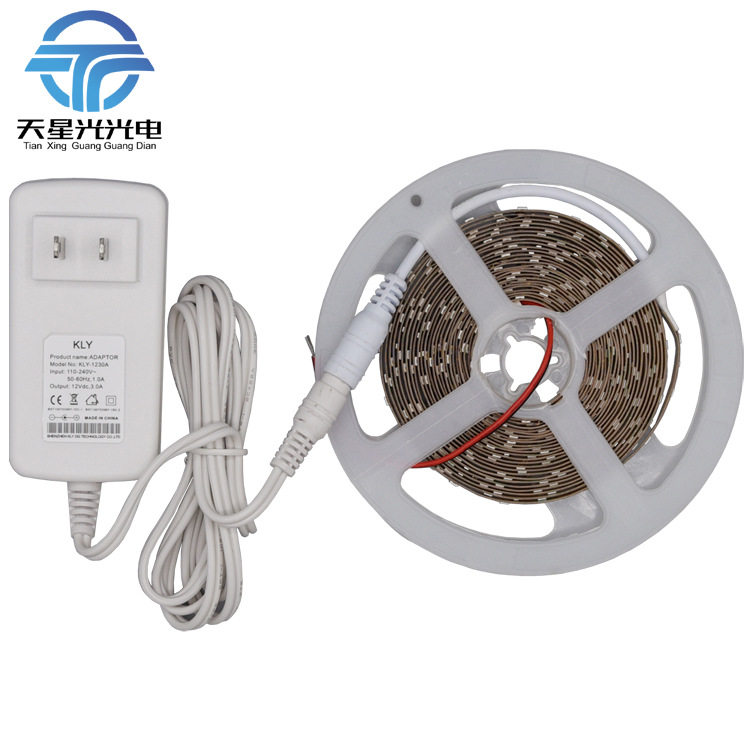 12V2835单色软灯带300灯5米套装 橱柜床底灯无感应功能工厂现货