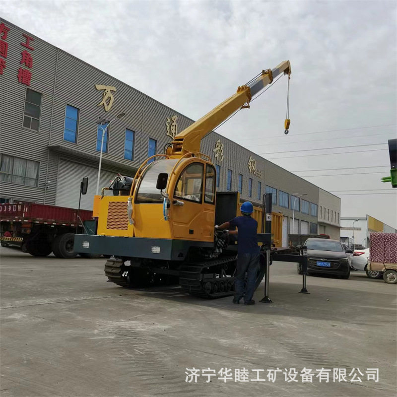 履带随车吊沙漠吊运钻杆光伏板起重机山区爬山虎吊装车