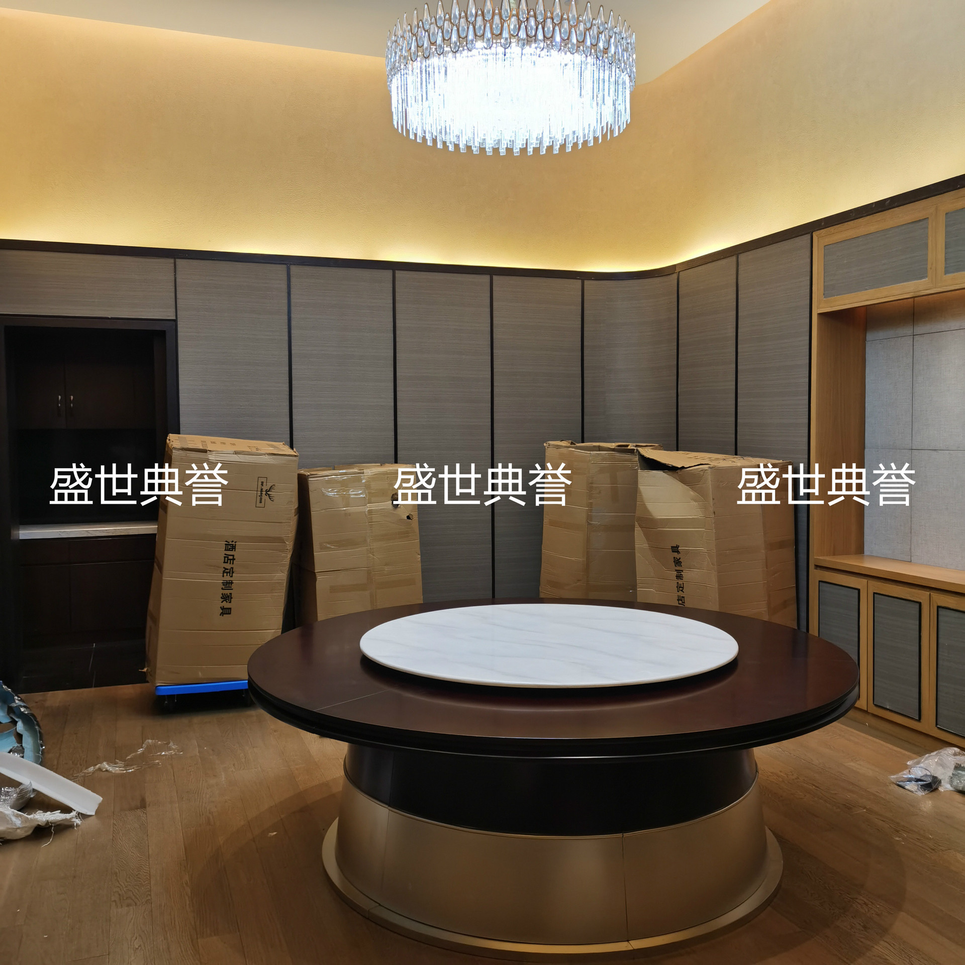 中卫星级酒店实木电动桌高端会所轻奢电动转盘餐桌包厢实木大圆桌