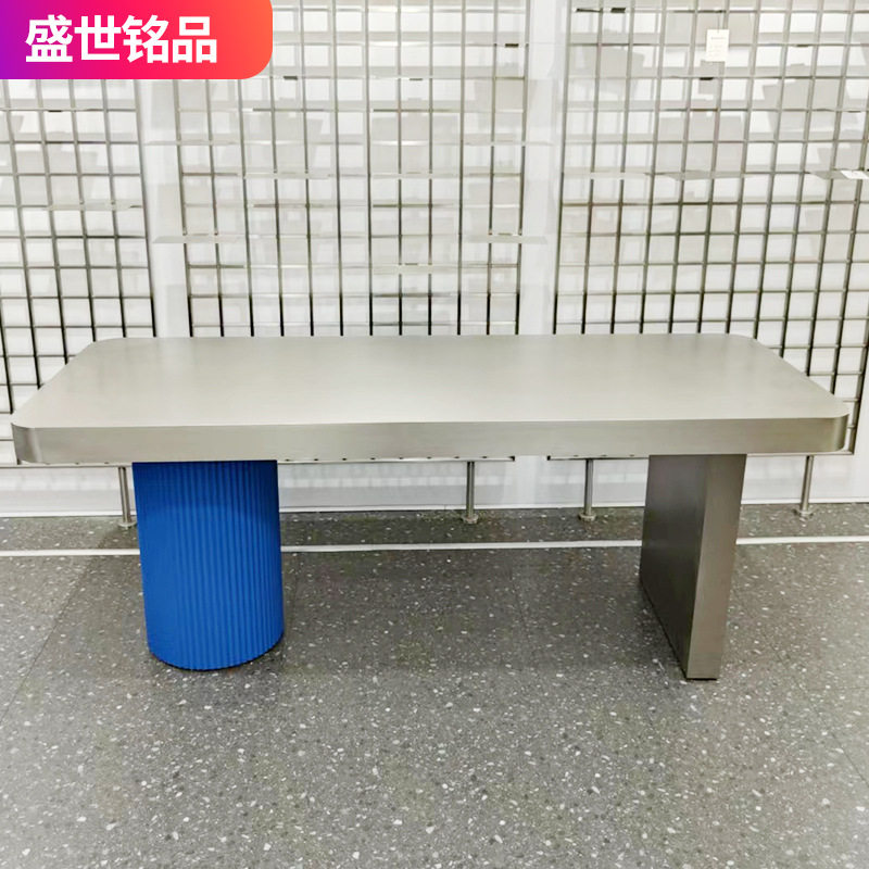 流水台展示台商场服装店ins风展示桌不锈钢摆饰展桌货架中岛台