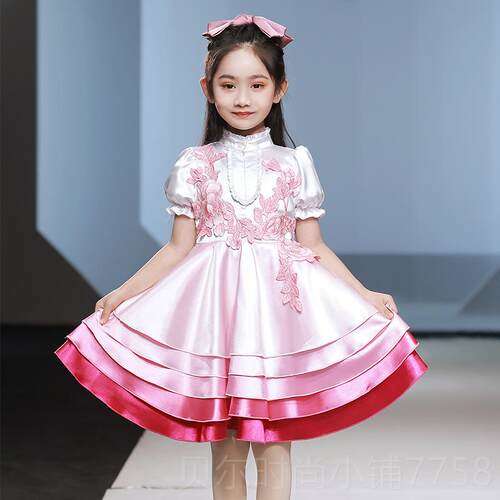 新款国儿童大合唱团演出服中小学生女童庆舞蹈诗服歌朗诵比赛表男