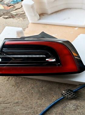 议价新款特斯拉Model 3/Y后尾灯，LED光源，右侧，原