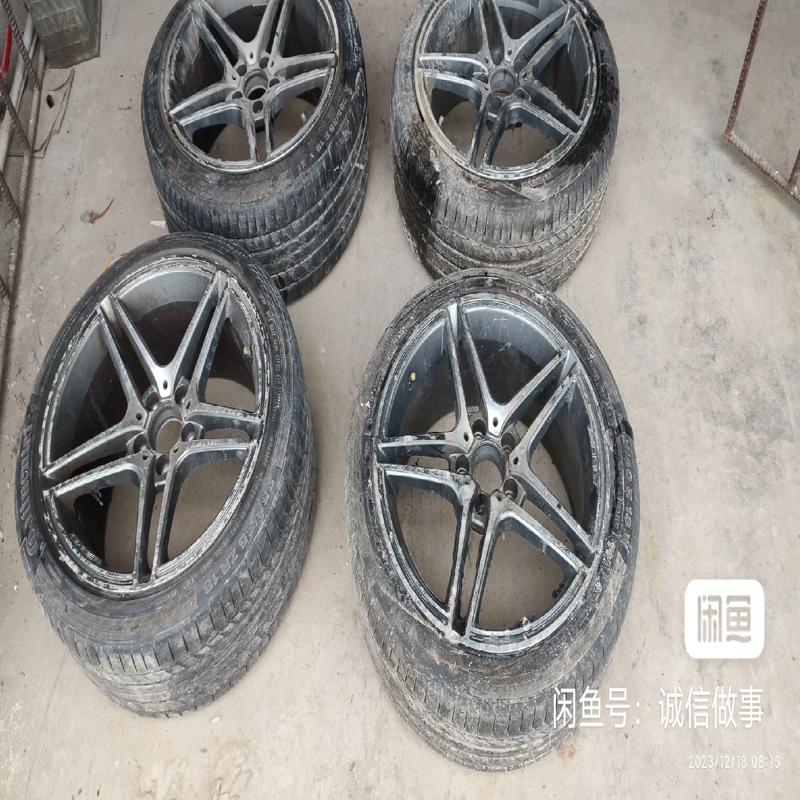 议价奔驰e200e300轮毂，轮胎，235/40R18两个，