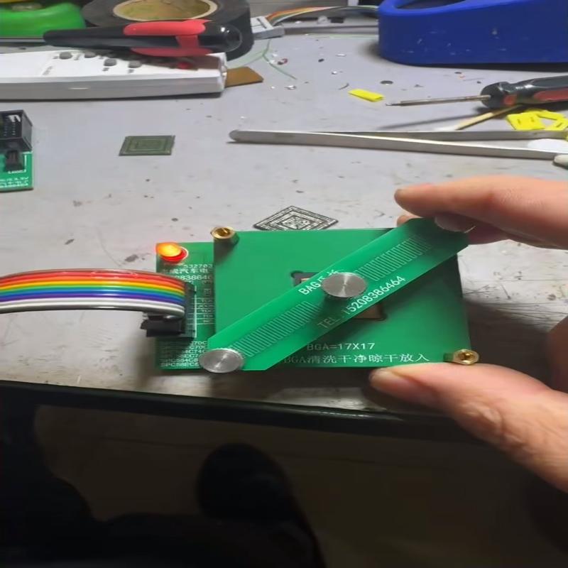 议价SPC584C70C3 SPC58EC70C3 SPC5