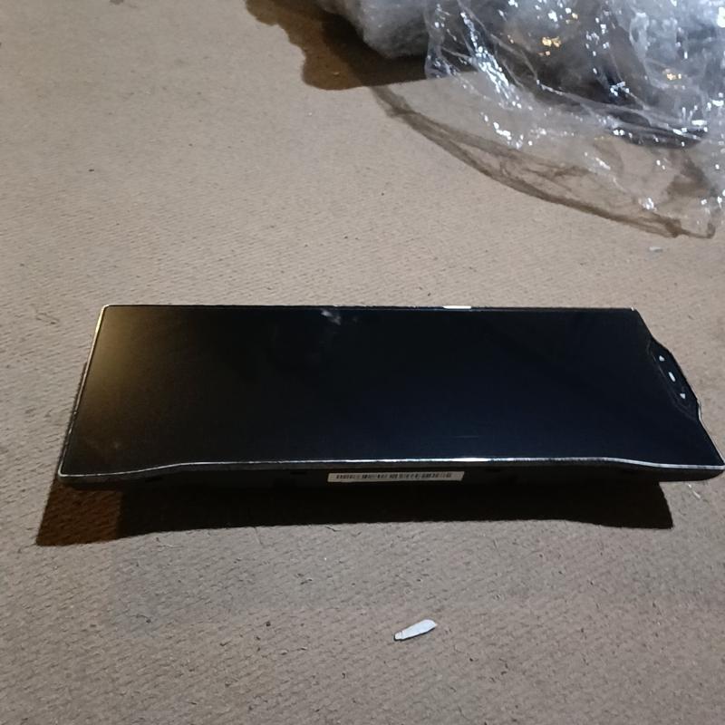 议价领克06中央显示屏