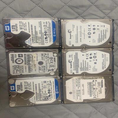 议价笔记本硬盘6块，500G两块70一块，750G一块100