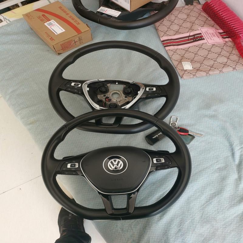 议价大众cc拨片方向盘，带加热白灯，可以安装mqb平台。和p