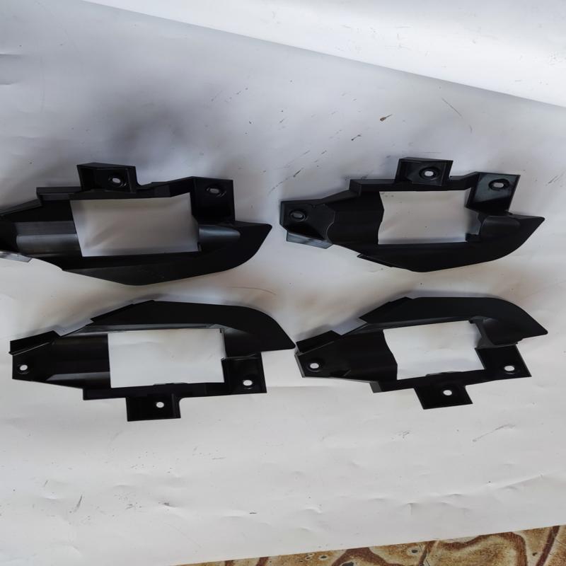 议价奥迪Q5L变道辅助控制支架 后保险杠辅助支架