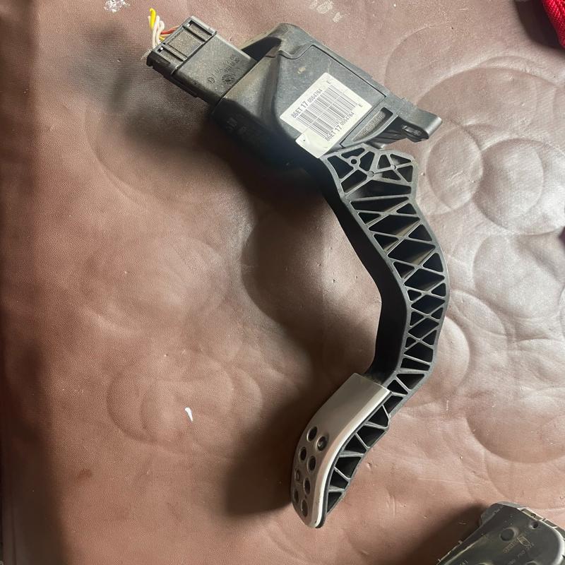 议价标致307踏板 电子加速踏板传感器总成