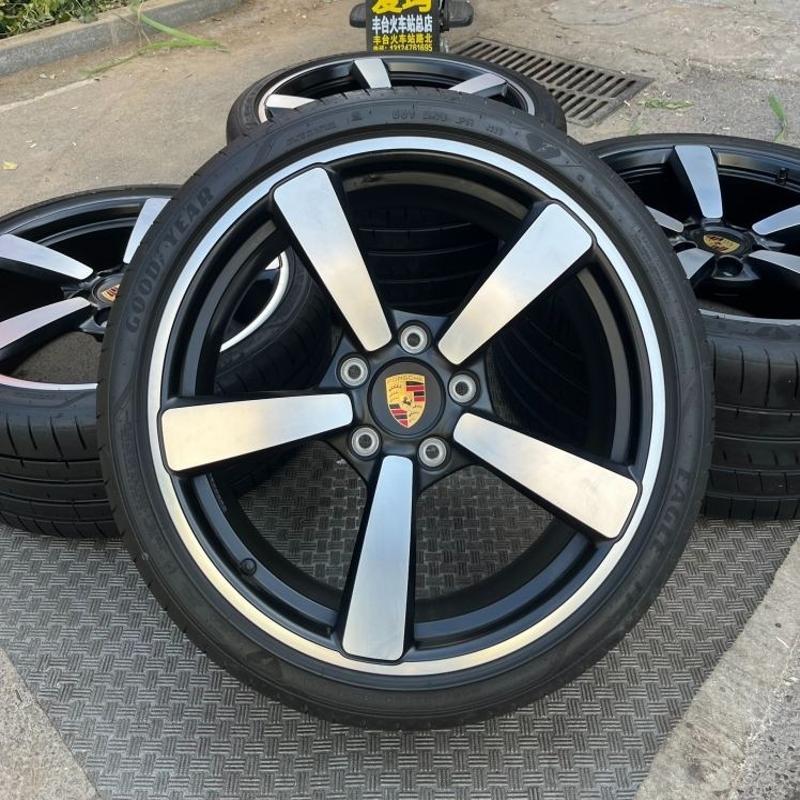 议价保时捷911前20寸后21寸原厂轮毂轮胎 新车拆