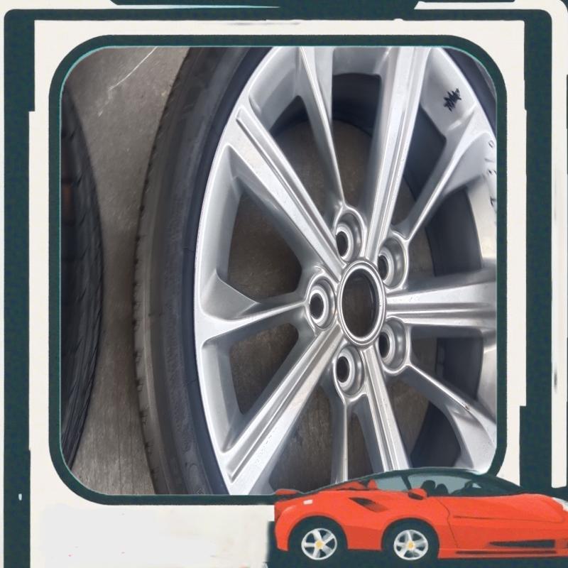 议价凯迪拉克CT5轮胎轮毂9，9成新18，19都在，有须的私