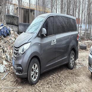 议价大通G10全车拆车件,大灯,前保险杠,中网,机盖,叶子板