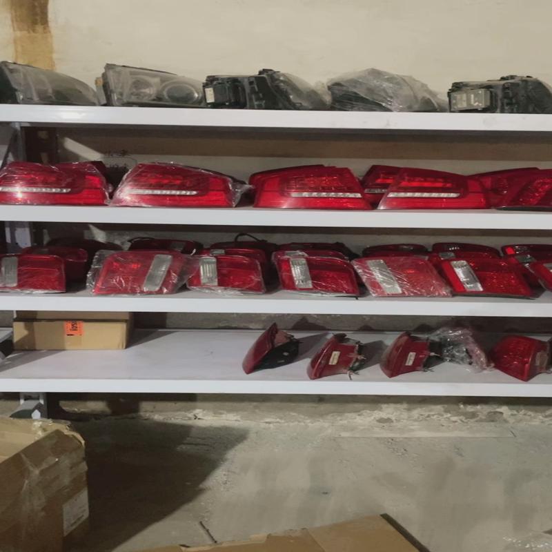 议价奥迪A8、A8l D3尾灯 LED尾灯 后尾灯 后备箱盖