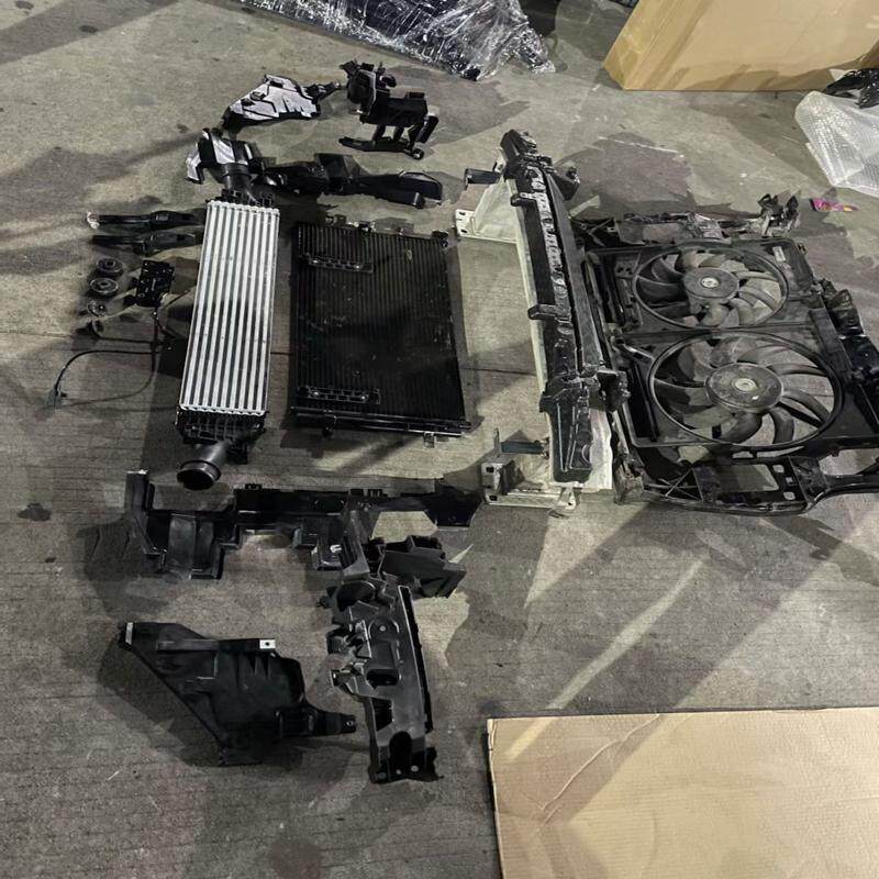 议价奥迪A4B8 Q5 A5前嘴一套 水箱框架 电子扇 冷凝