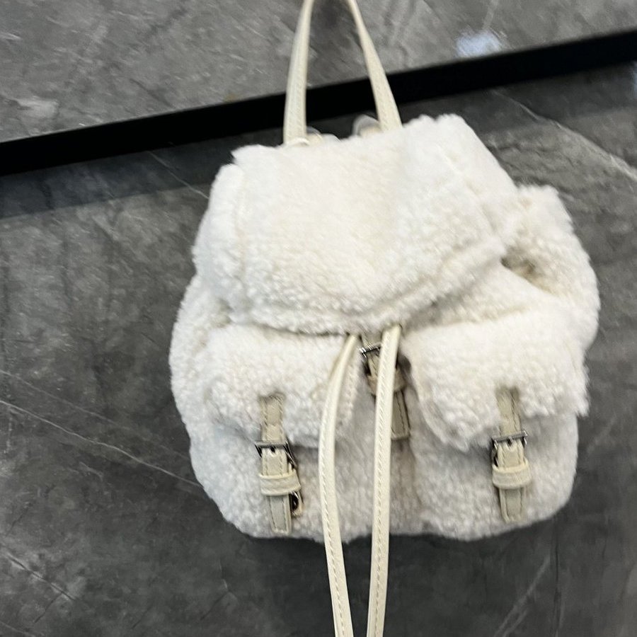 秋冬新款小众设计毛绒绒双肩包女