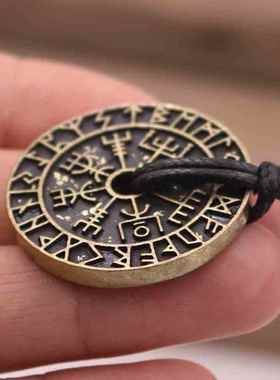 极速Viking Elder Futhark Pendant Odin HammNer Compass Neckla
