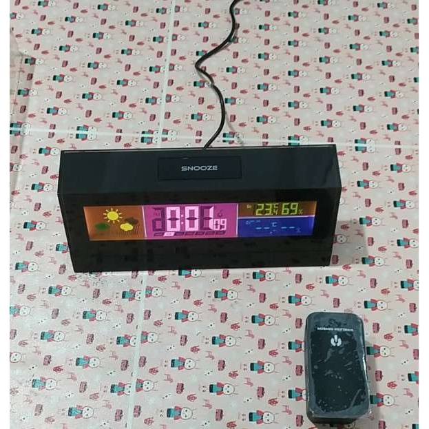 393云立方电子气象钟万年历室内温湿度计