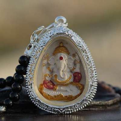 泰国佛牌 象神 龙婆培