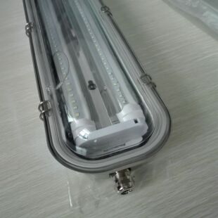 LED日光灯管支架t8双管不锈钢三防灯外壳食品厂金属照明灯具套件