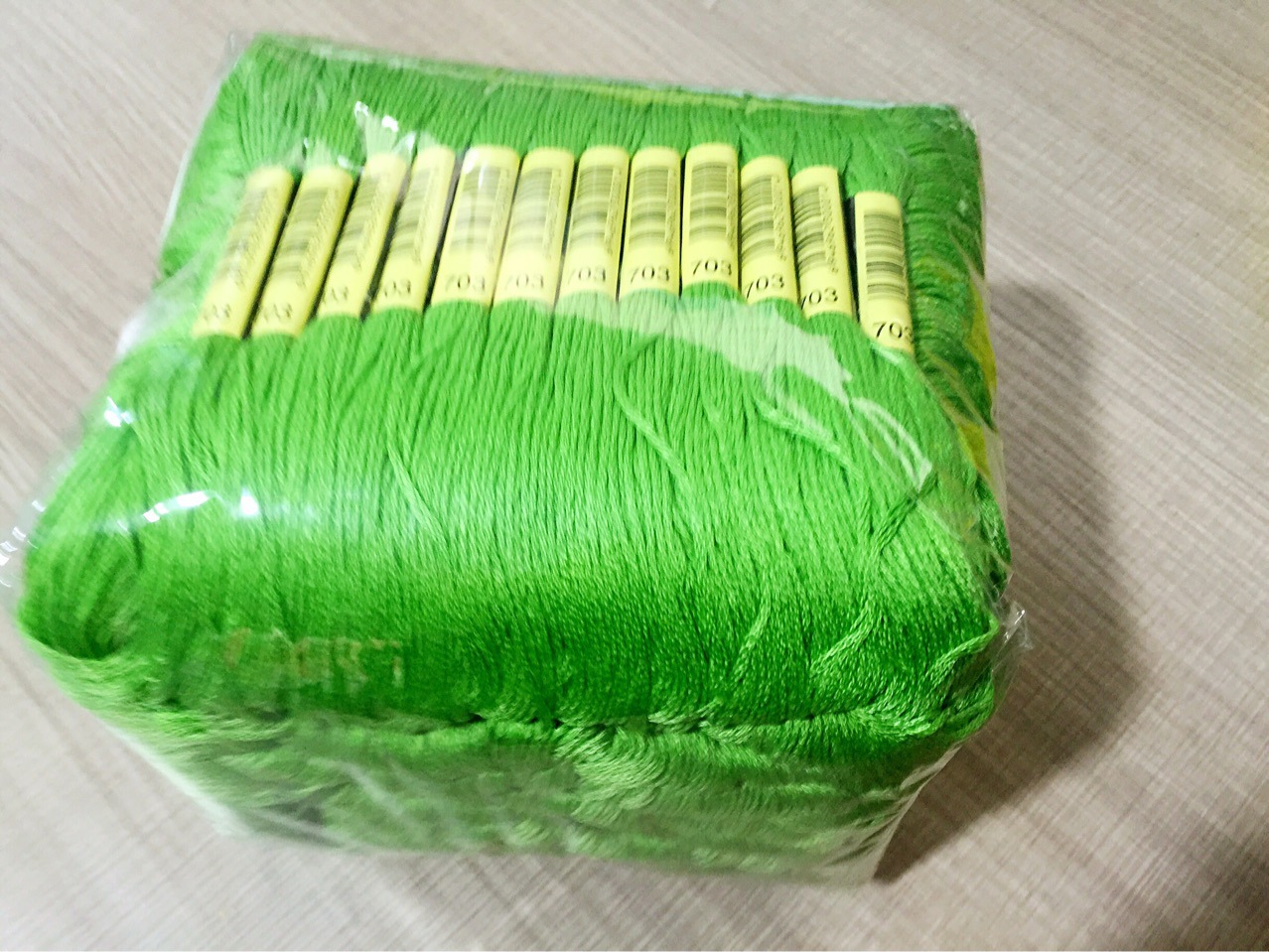 8m十字绣绣线支线浅绿色色号703绣花线 涤棉线