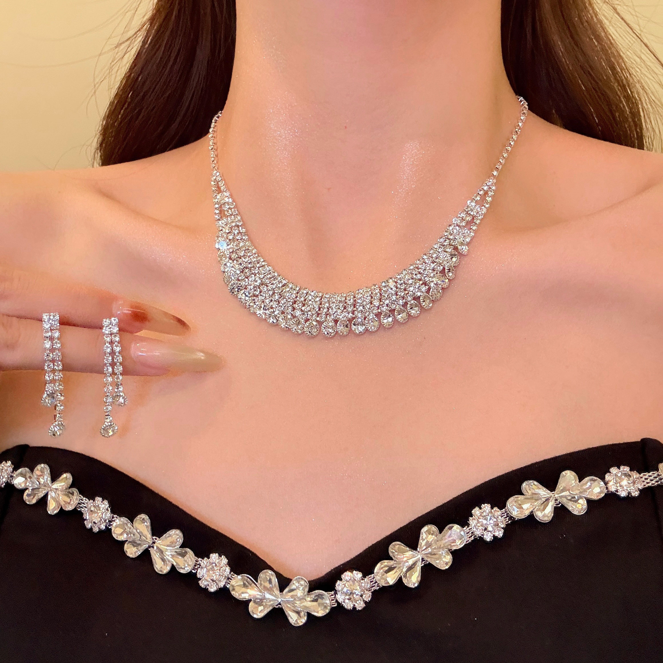 贵奢名媛 爆闪满钻水晶项链耳环高级感宴会晚礼服choker颈链配饰,饰品/流行首饰/时尚饰品新,项链,淘宝优惠券,粉丝福利购,淘宝优惠卷