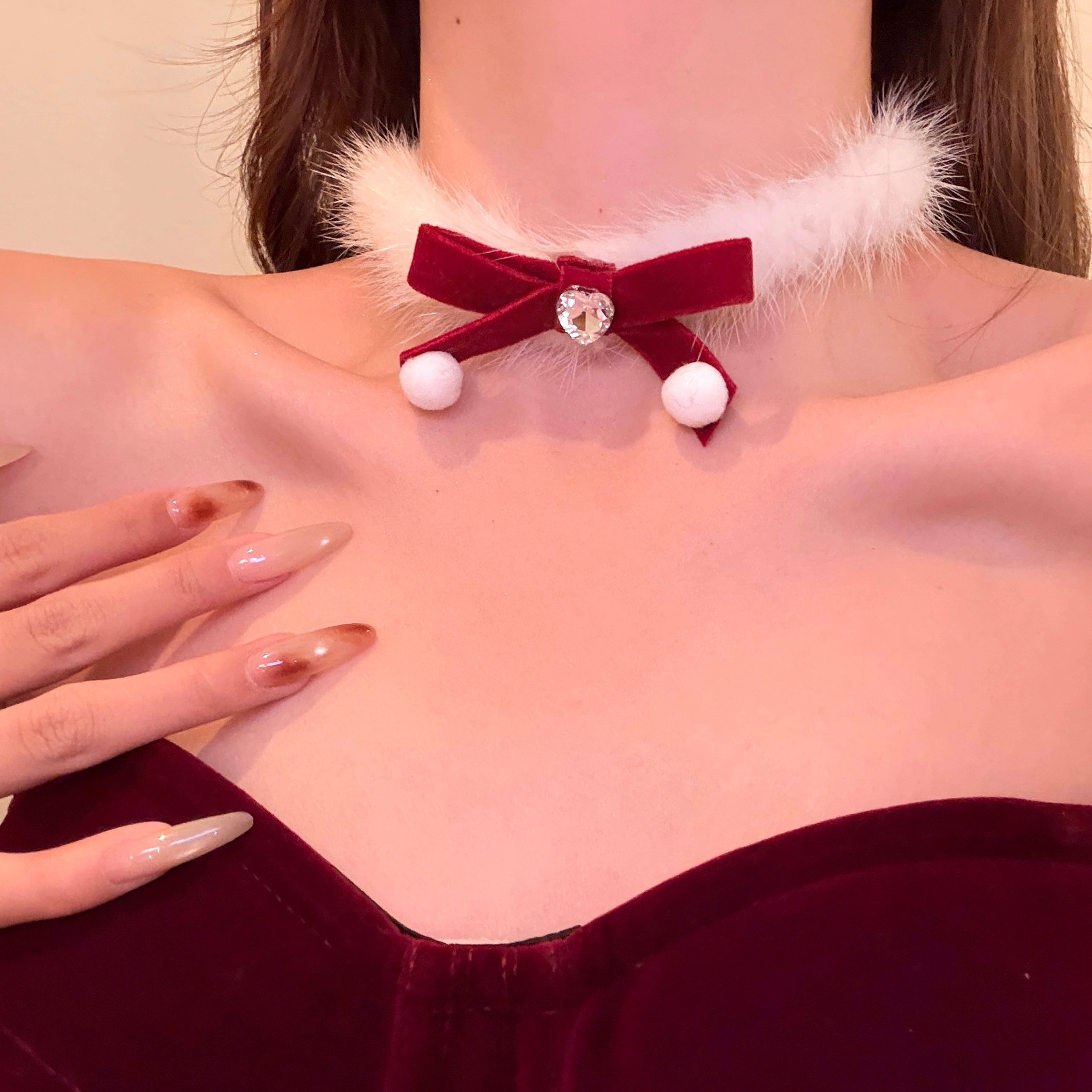 圣诞节毛绒蝴蝶结闪锆颈链