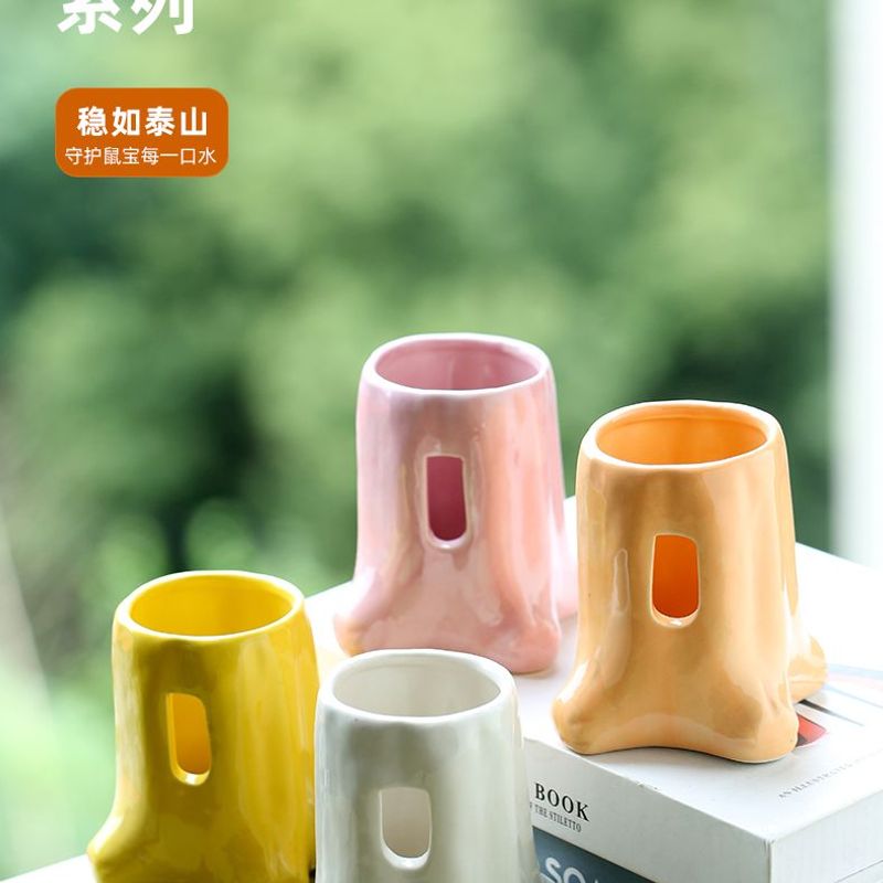 仓鼠仙人掌滚珠降温水壶防漏支架躲避饮水器金丝熊可爱造景