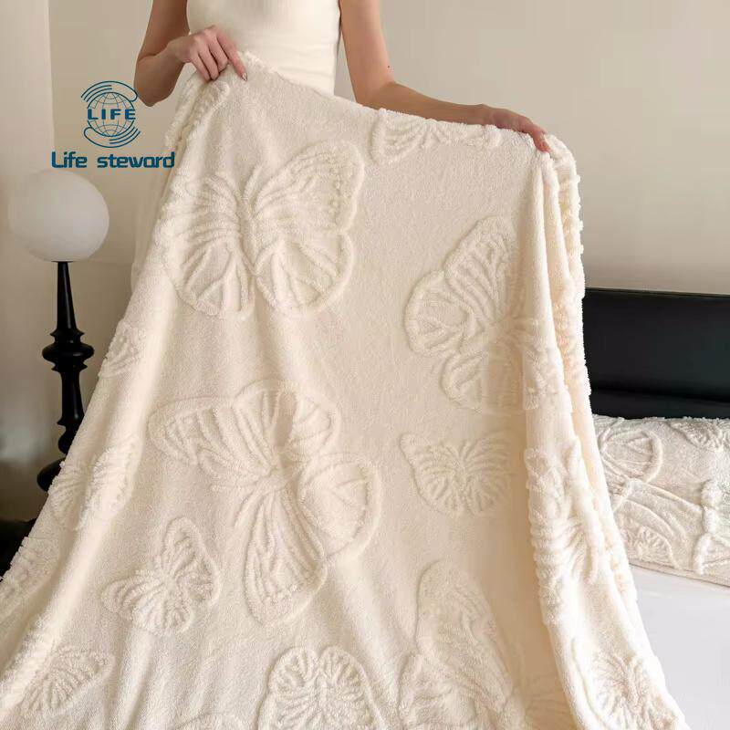 Butterfly White Four Seasons Flannel Blanket with Exquisite
