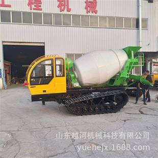 搅拌站罐体和量可定混凝土履带车 混凝土履带搅拌车自上料滚筒式