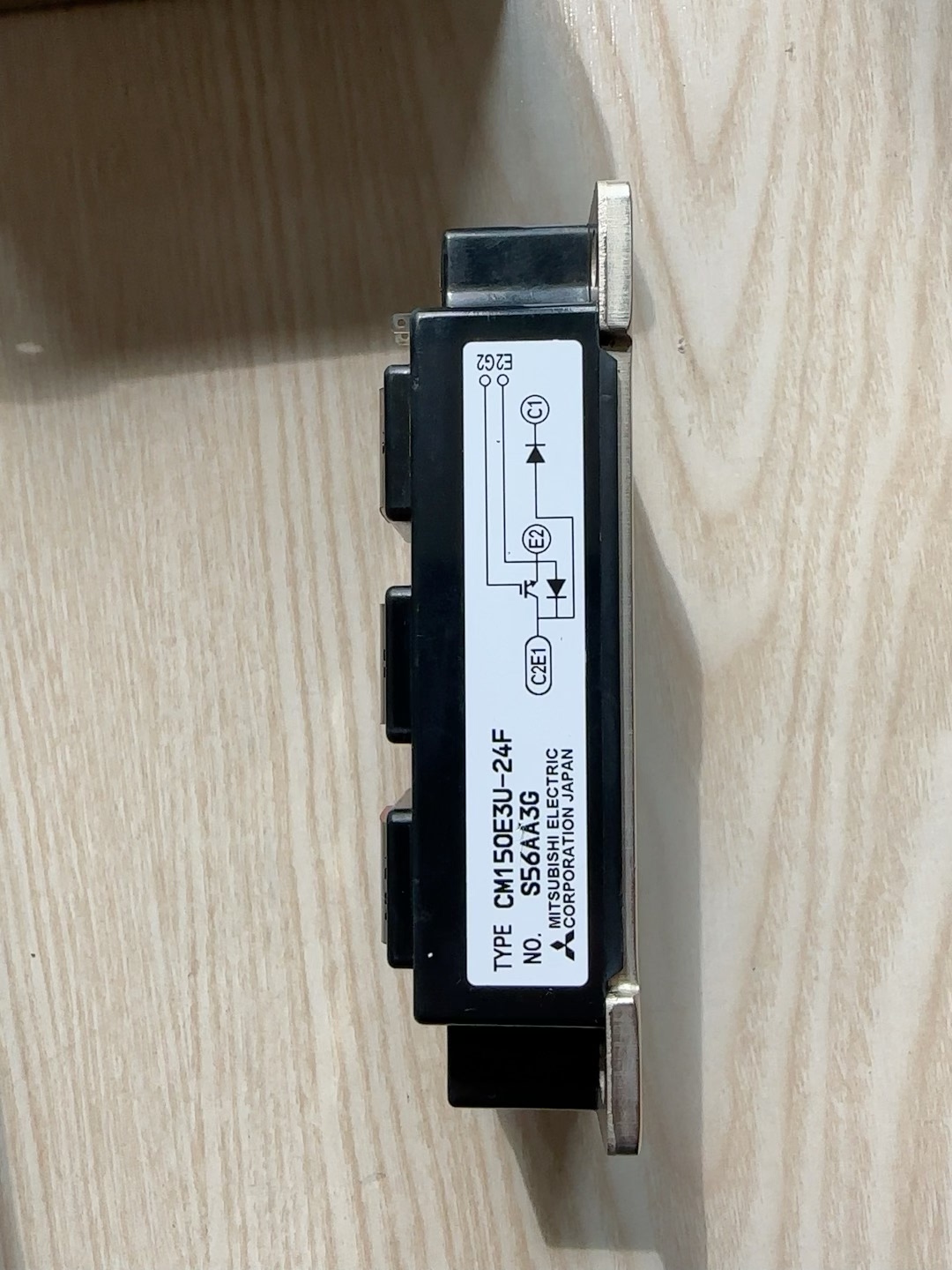 三菱模块 型号：CM150E3U-24F，有一块，220元一